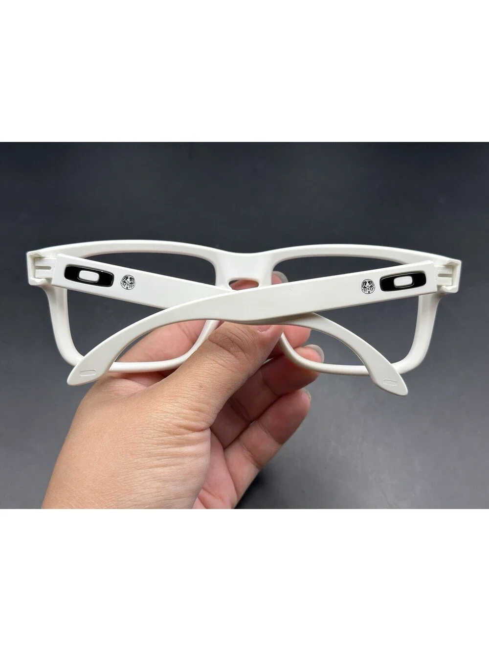 Oakley new imperfection